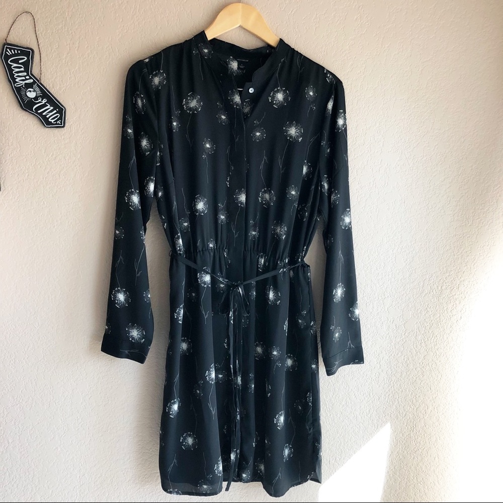 Ann Taylor Button up Dress size L